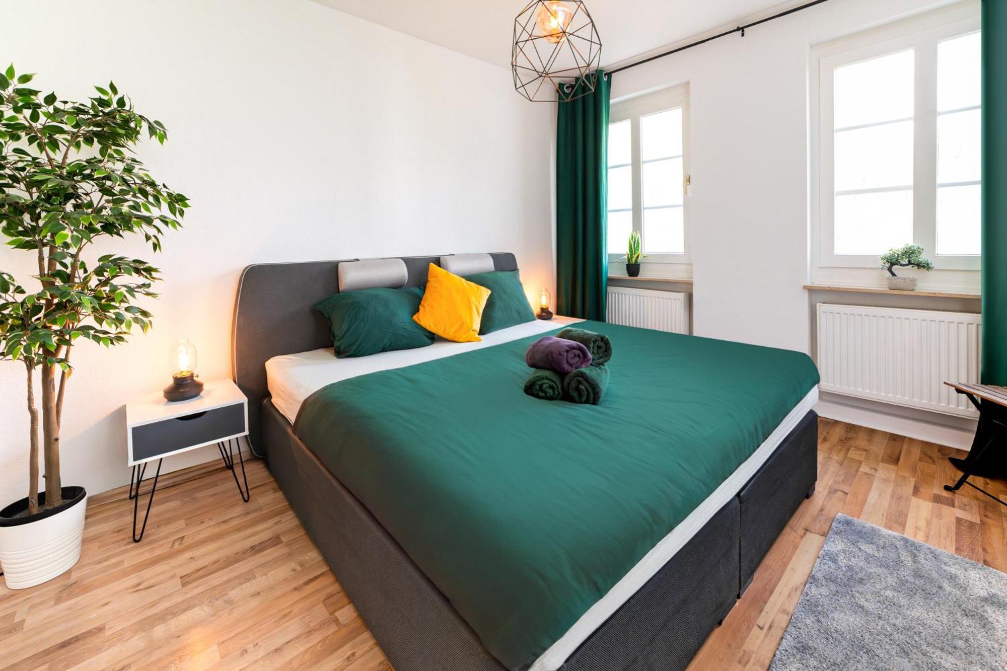 Smart Home - Wuppertal - Perfect For 6 Guests - Central - Netflix - Schwebebahn - Free Parking Zone المظهر الخارجي الصورة