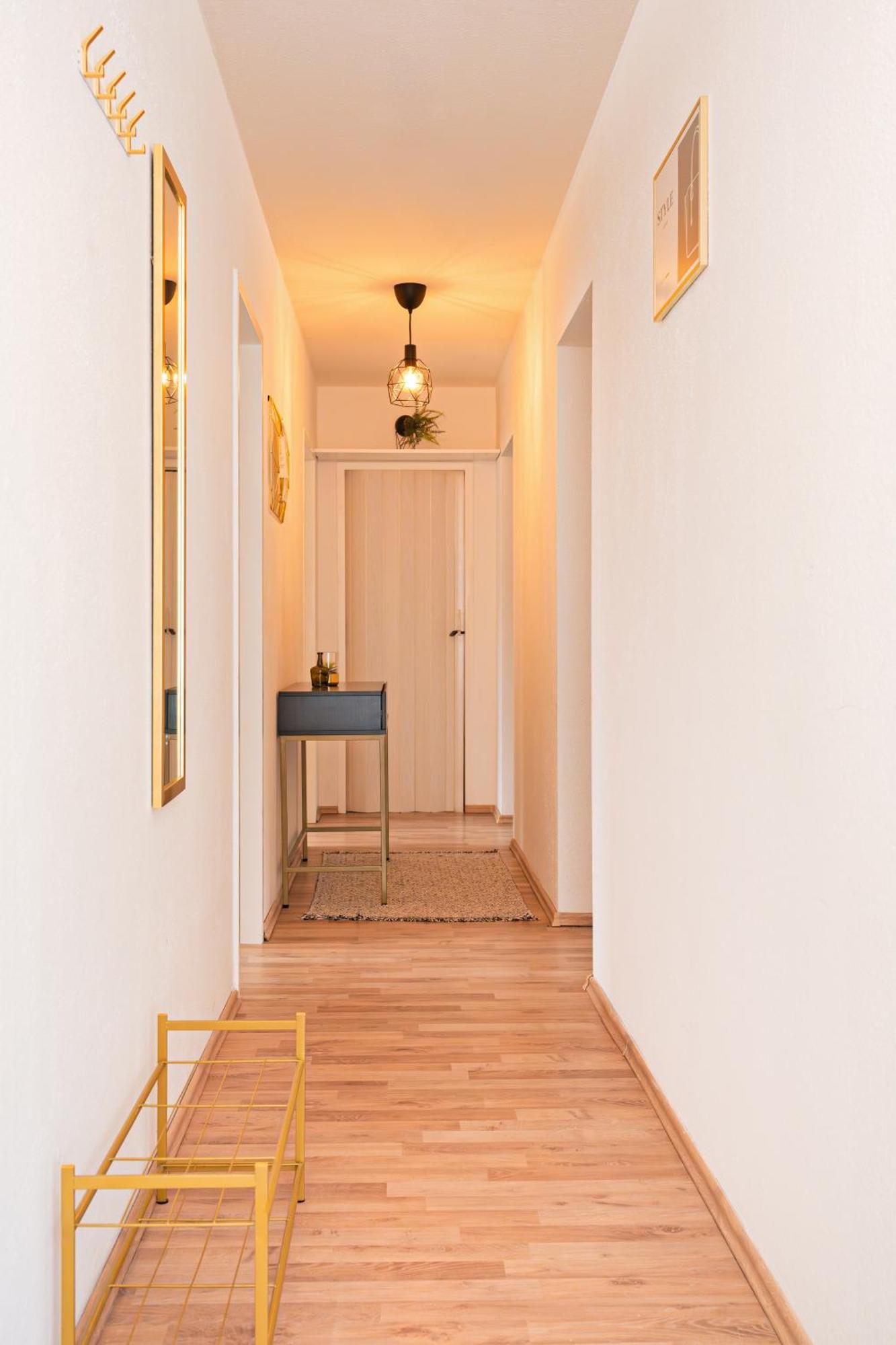 Smart Home - Wuppertal - Perfect For 6 Guests - Central - Netflix - Schwebebahn - Free Parking Zone المظهر الخارجي الصورة